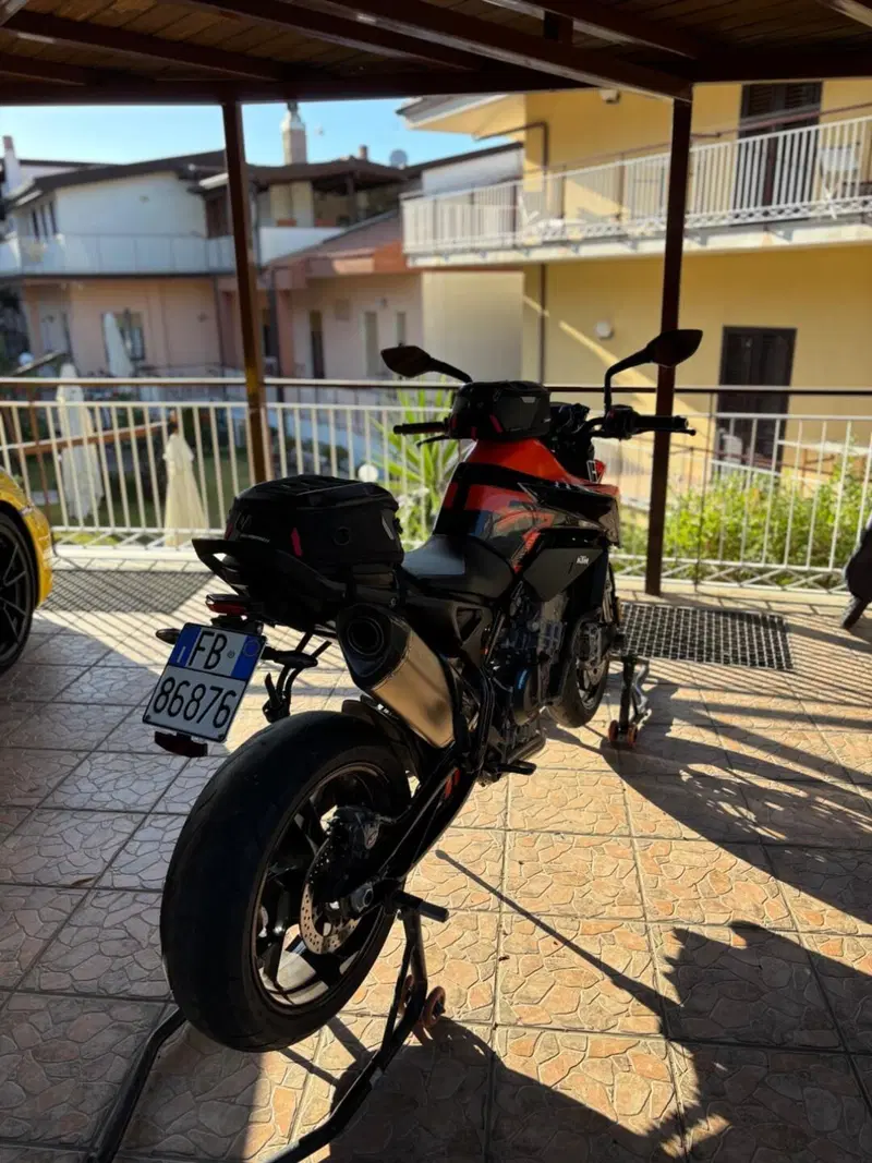 KTM 890 Duke (2021 - 23) (4)