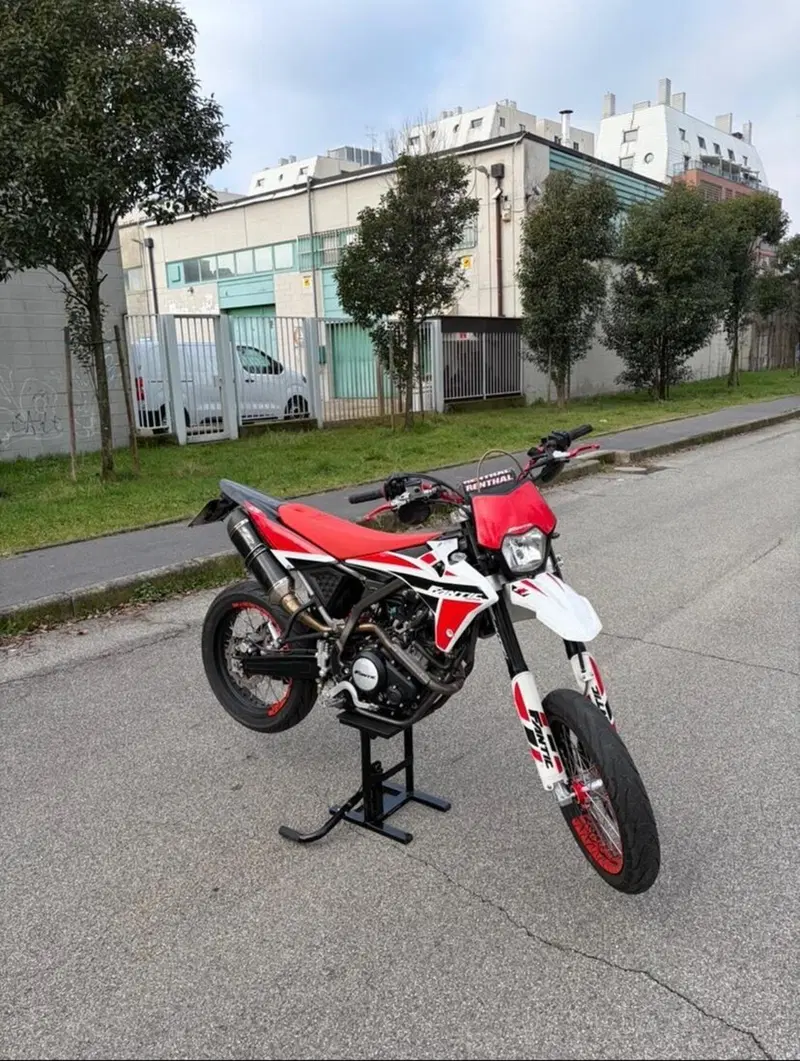 Fantic Motor XMF 125 Motard Performance 4t (2021 - 22) (3)