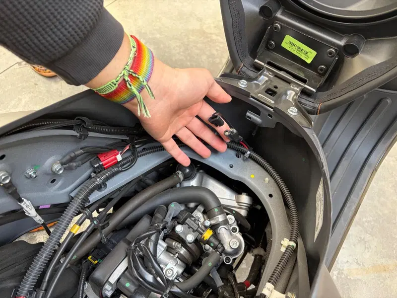 Vespa GTS 300 Super Sport (2023 - 24) (9)