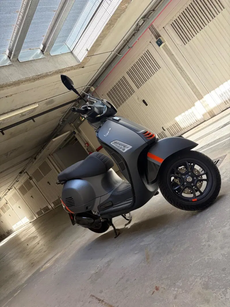 Vespa GTS 300 Super Sport (2023 - 24) (14)