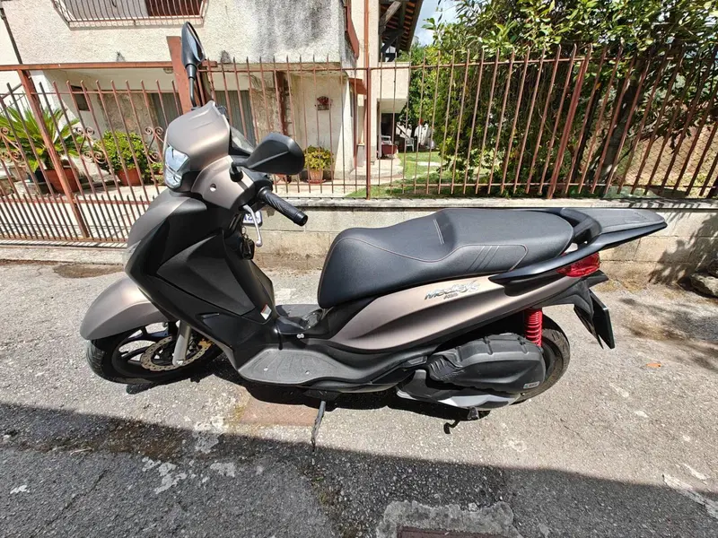 Piaggio Medley 125 S ABS (2021 - 24) (4)