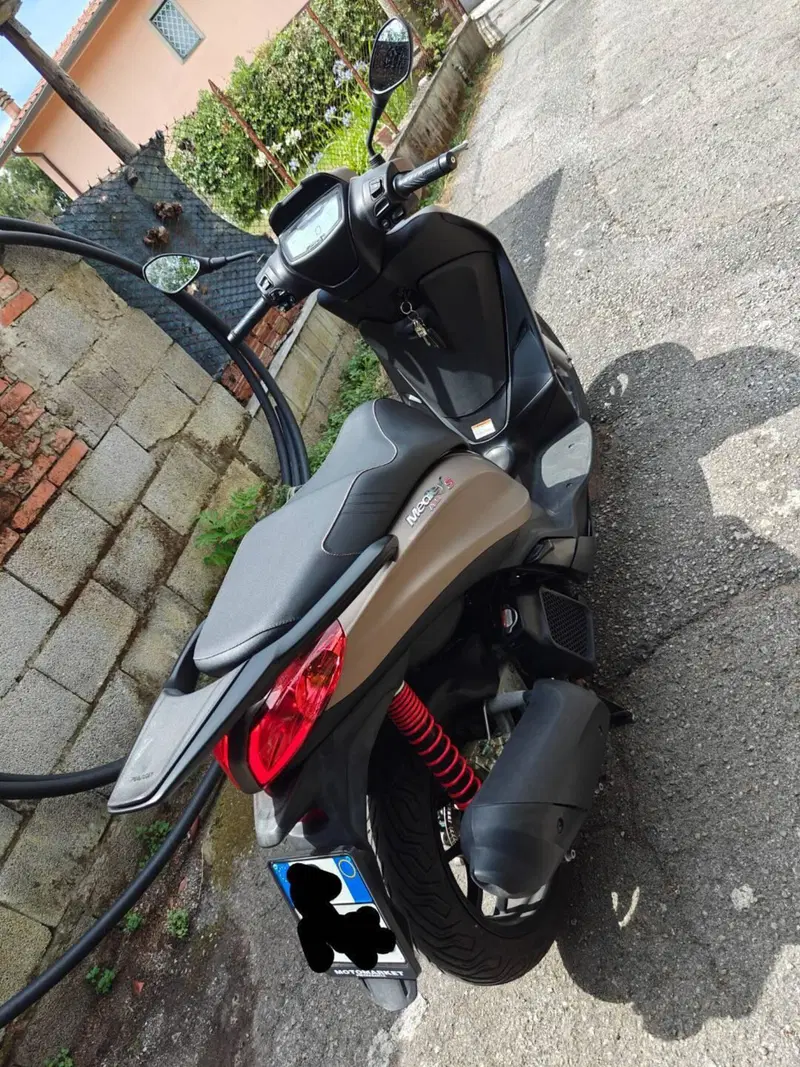 Piaggio Medley 125 S ABS (2021 - 24) (8)
