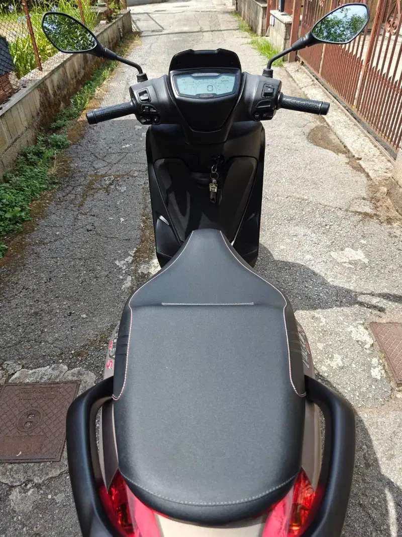Piaggio Medley 125 S ABS (2021 - 24) (9)