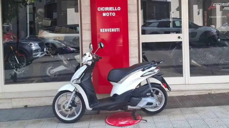 Piaggio Liberty 125 3V ABS (2021 - 24) (2)