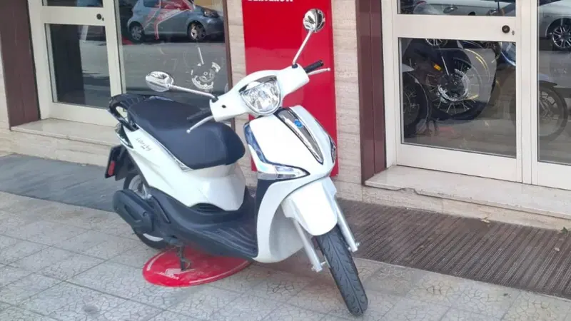 Piaggio Liberty 125 3V ABS (2021 - 24) (7)