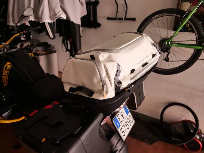 Bmw R 1250 GS - Edition 40 Years GS (2021) (8)