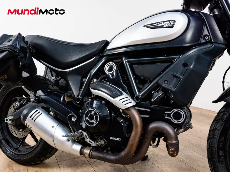 Ducati Scrambler 800 Icon Dark (2020) (4)