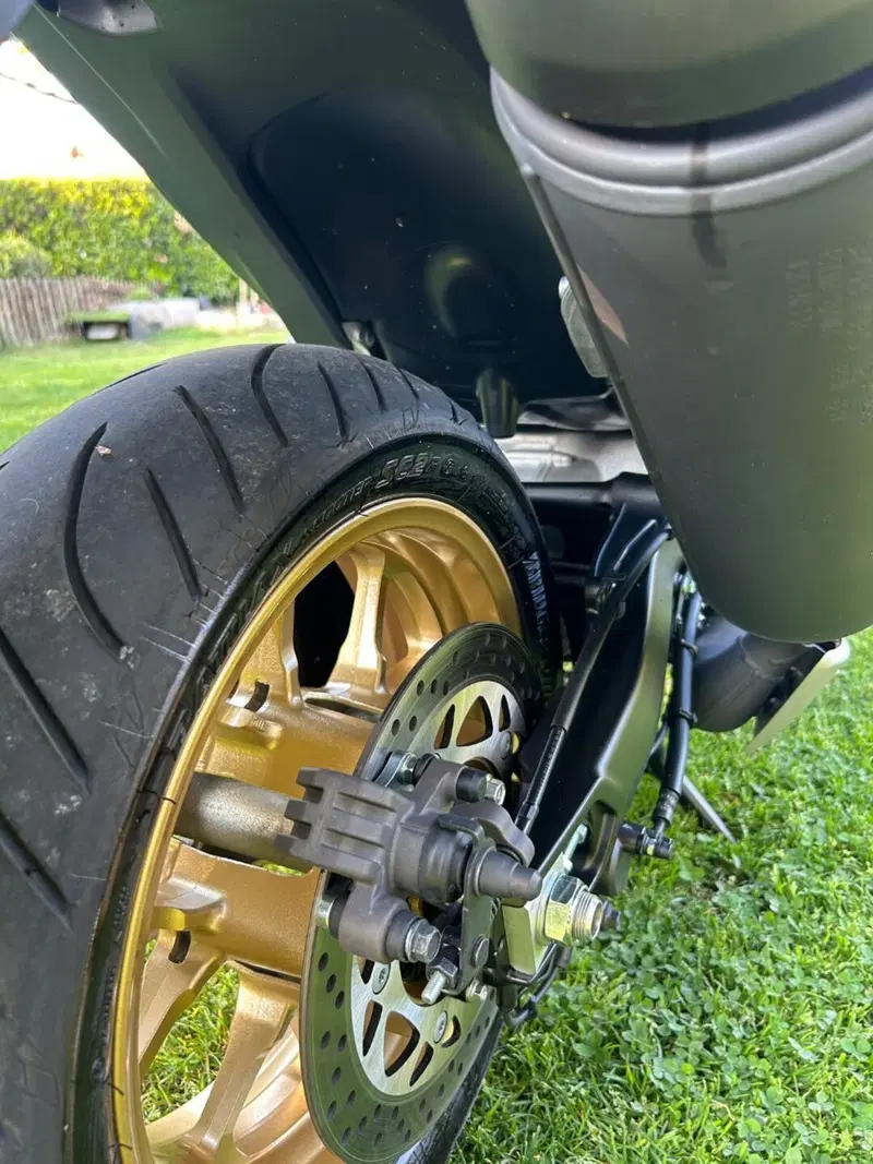 Yamaha T-Max 560 Tech Max (2022 - 24) (3)