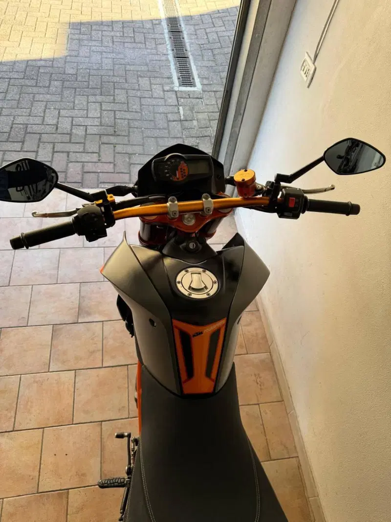 KTM 690 Duke (2012 - 16) (2)