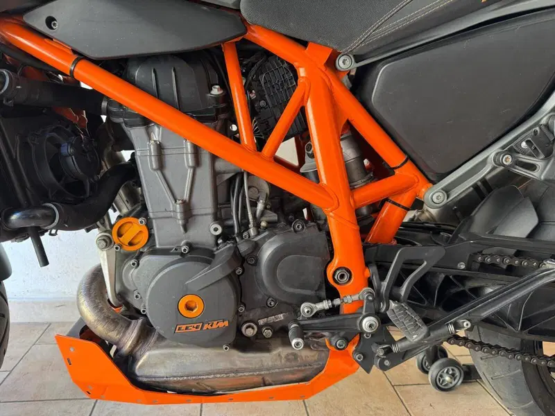 KTM 690 Duke (2012 - 16) (13)
