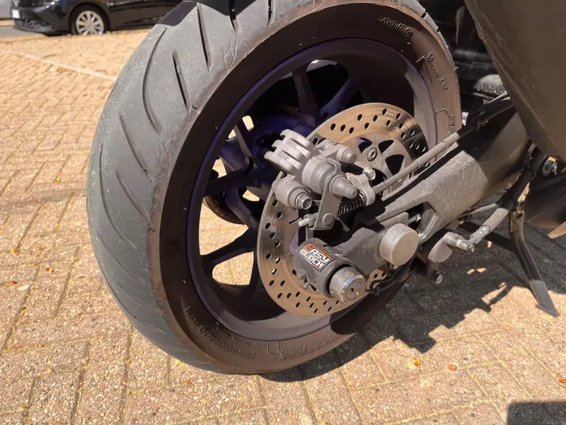 Yamaha T-Max 560 (2022 - 24) (6)