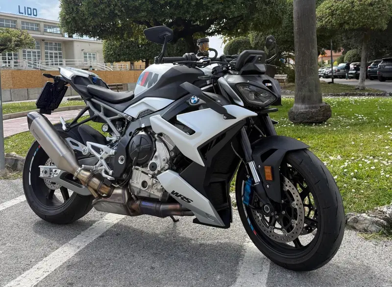 Bmw M 1000 R (2025 - 26) (2)