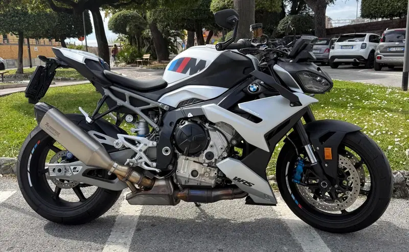 Bmw M 1000 R (2025 - 26) (4)