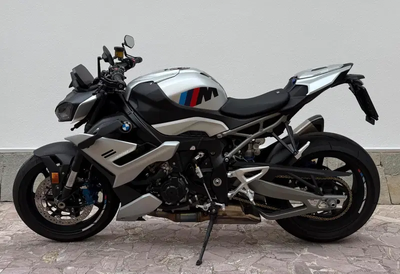 Bmw M 1000 R (2025 - 26) (10)