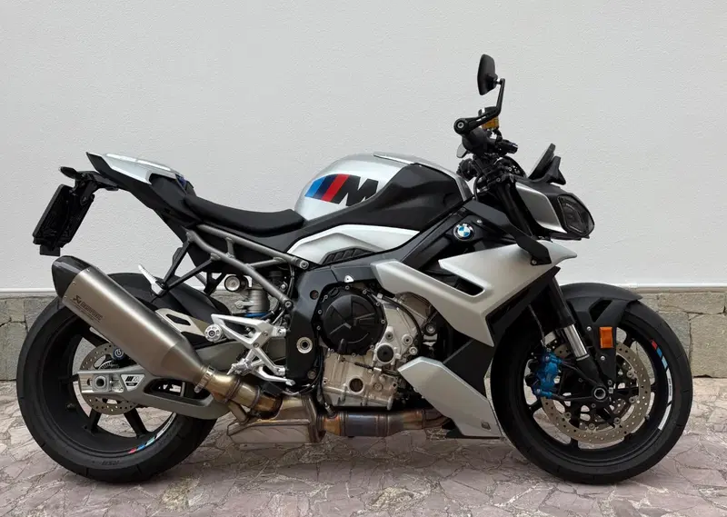 Bmw M 1000 R (2025 - 26) (11)