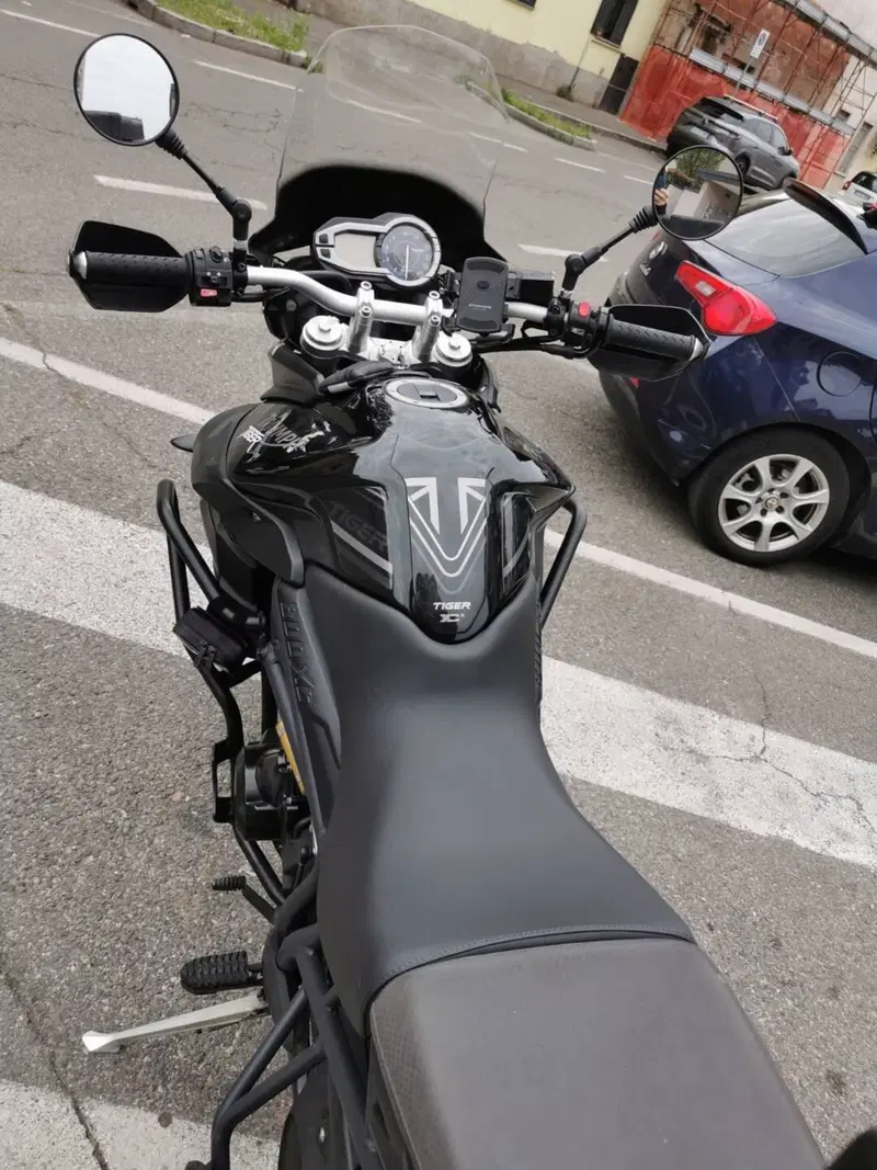 Triumph Tiger 800 XC ABS (2010 - 14) (5)