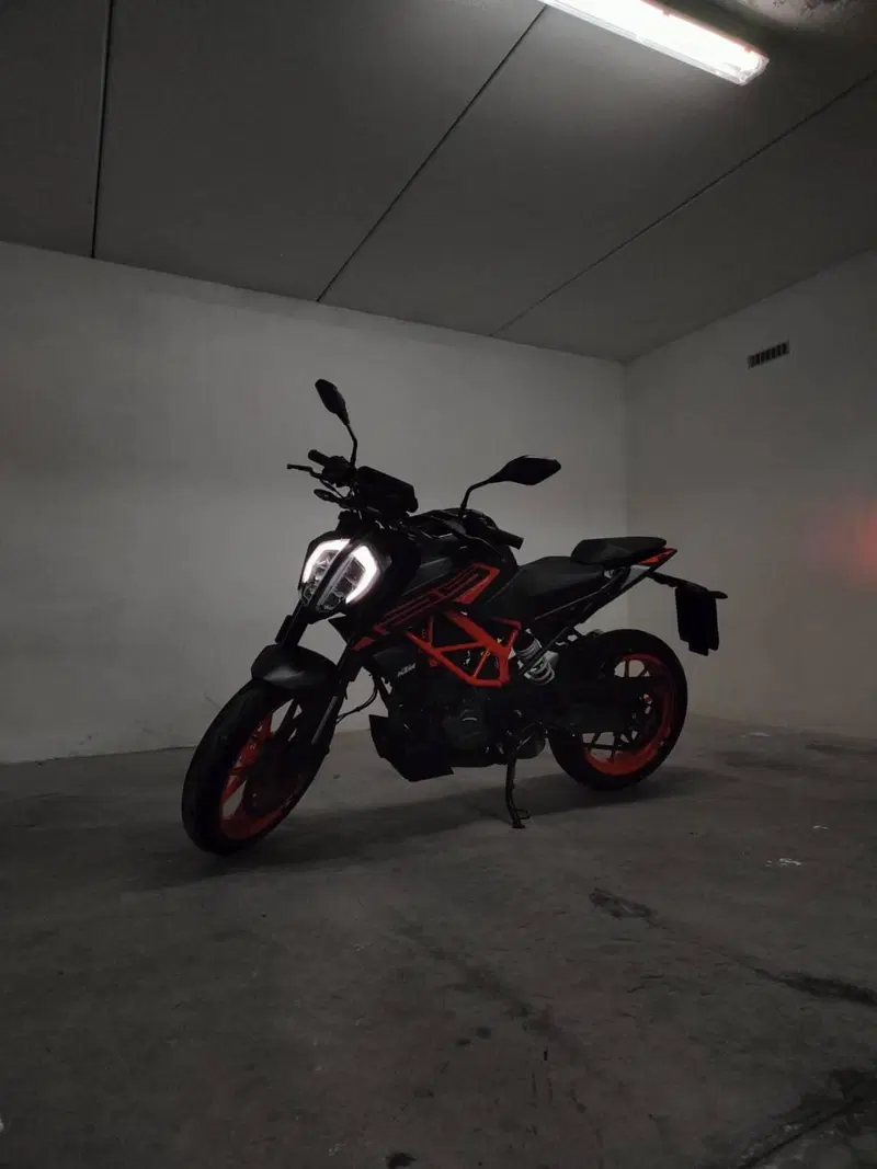 KTM 125 Duke (2021 - 23) (2)