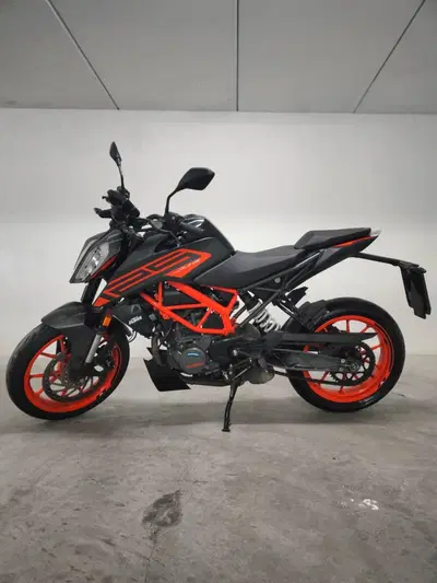 KTM 125 Duke (2021 - 23) usata