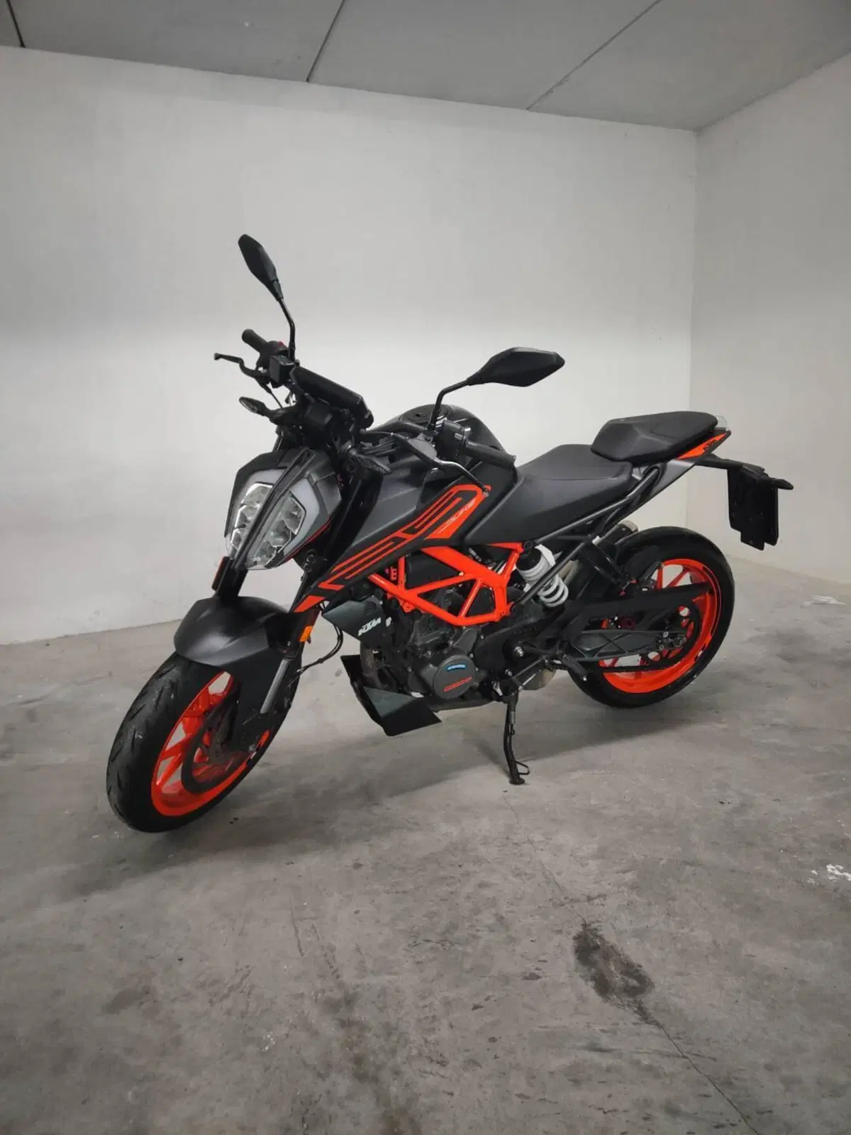 KTM 125 Duke (2021 - 23) (6)