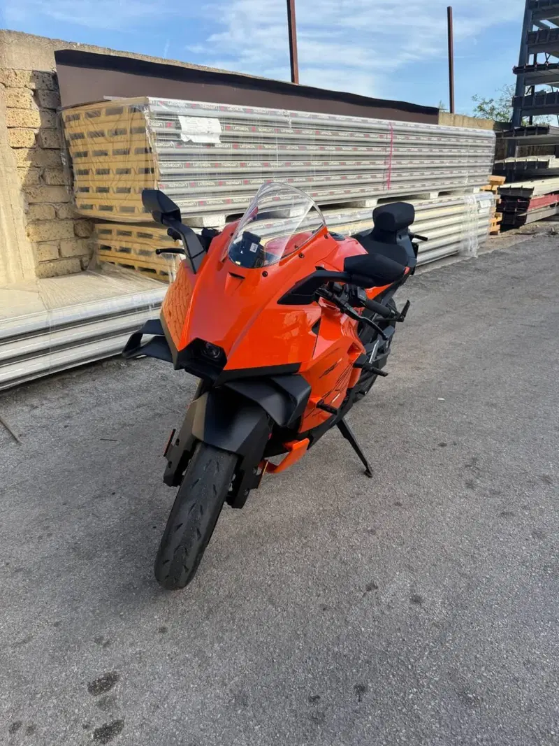 KTM 990 RC R (2026)