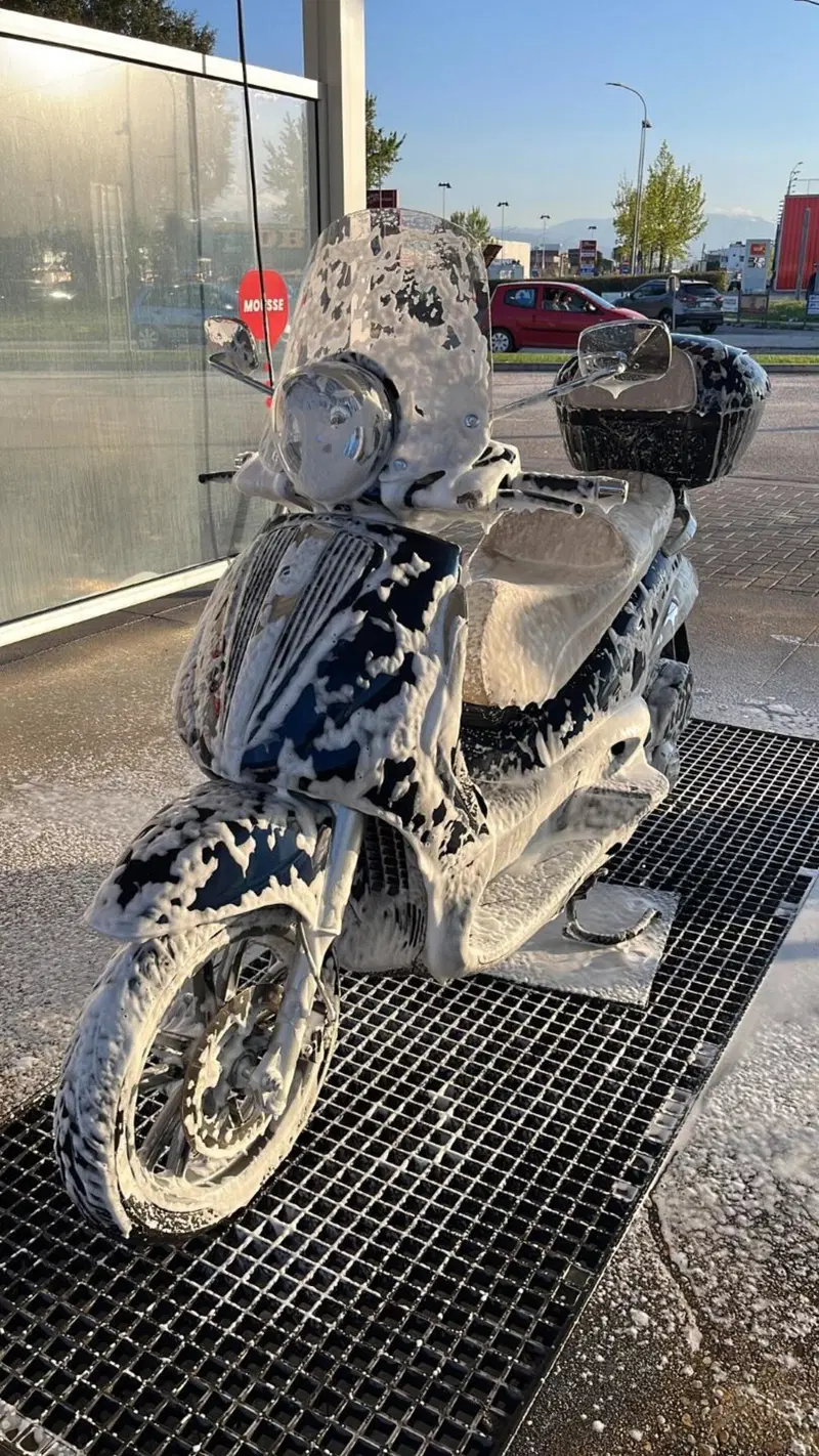 Piaggio Beverly 300 i.e. (2010 - 16) (8)