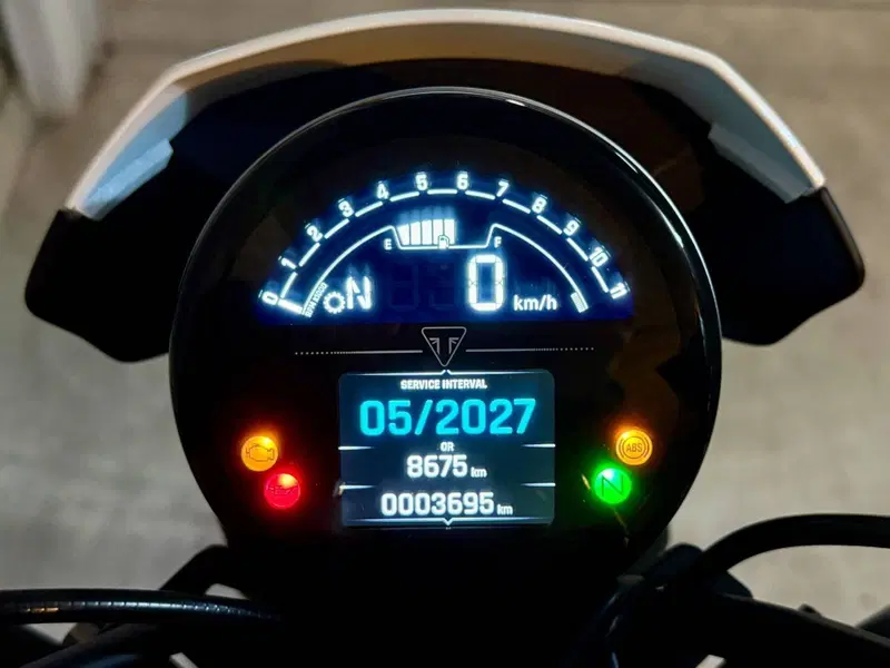 Triumph Trident 660 (2021 - 24) (3)