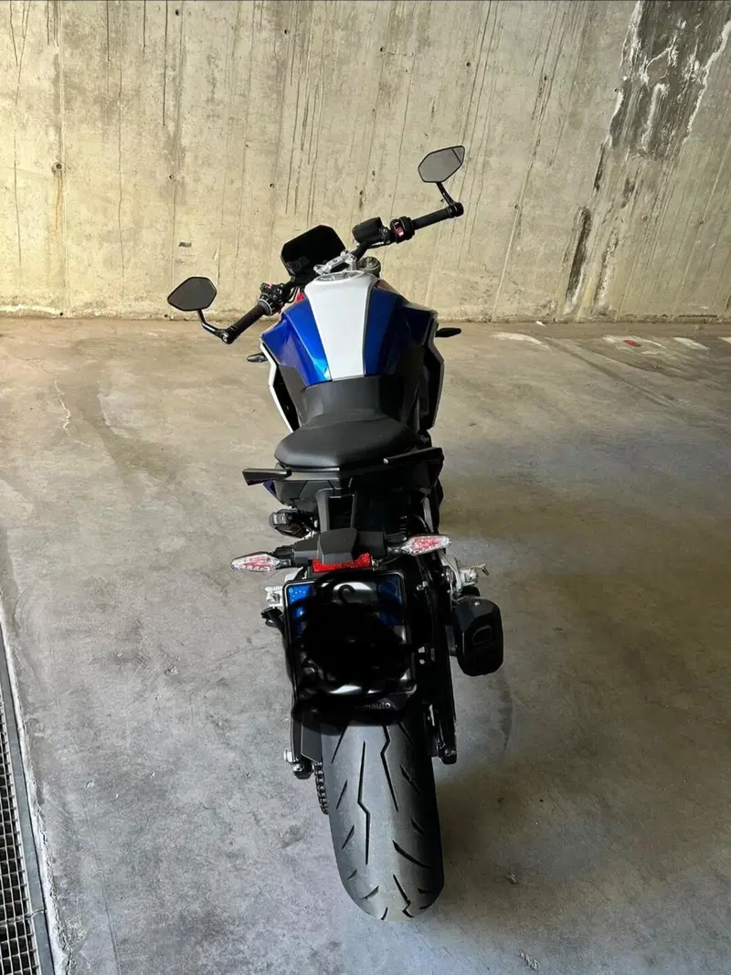 Bmw F 900 R (2025 - 26) (8)