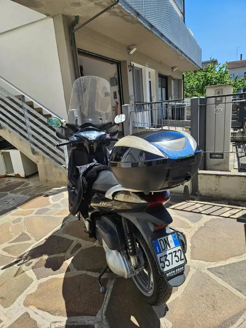 Honda SH 300 i (2006 - 10) (3)