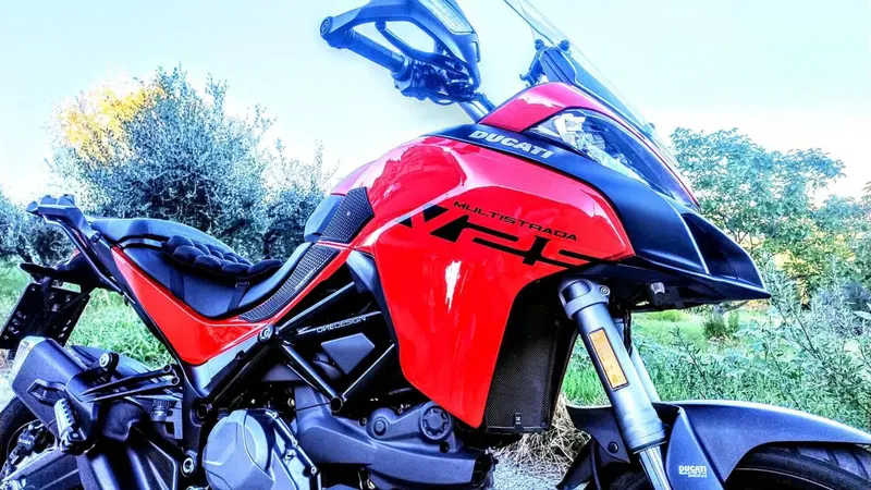 Ducati Multistrada V2 S (2022 - 24) (4)