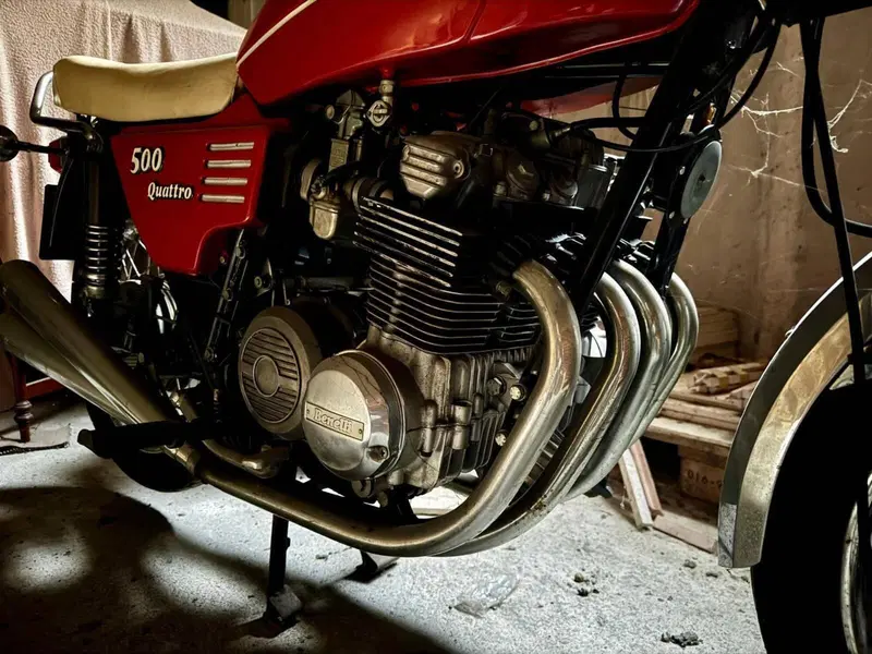 Benelli 500 Quattro-LS (2)