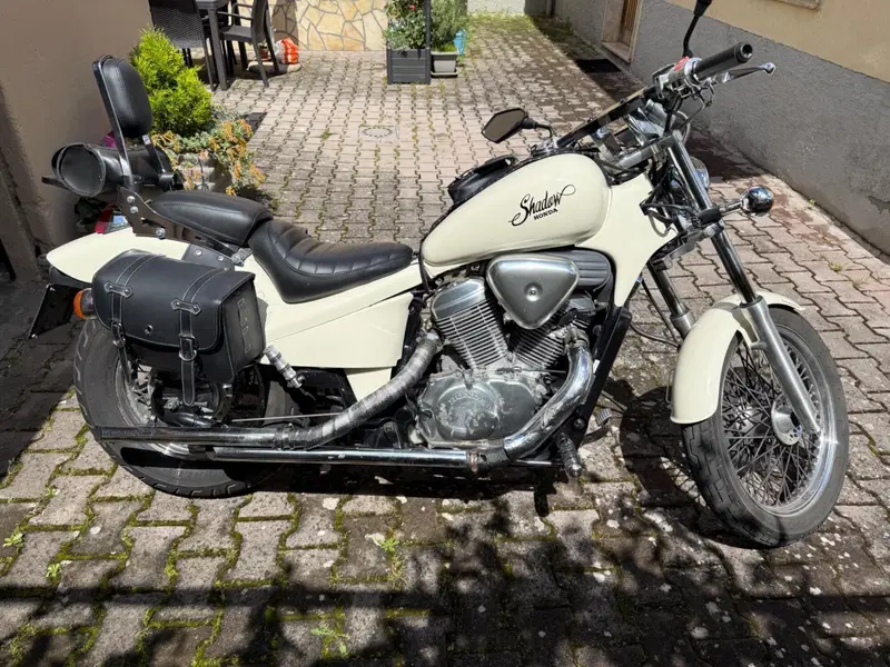 Honda VT 600 C Shadow (1989 - 02) (3)