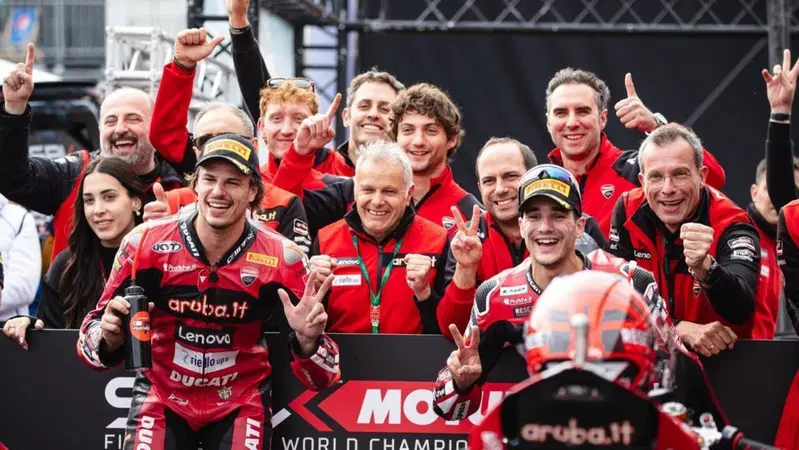 SBK 2026. GP della Repubblica Ceca. A Most tripletta di Nicol&ograve; Bulega che vince anche Gara2 [GALLERY]