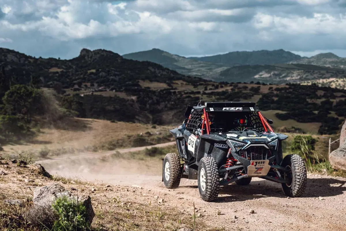 Sardegna Rally Raid. Il Gran Finale. Jacopo Cerutti, Aprilia, e Martin Benko, Taurus, i Campioni che proiettano l’S2R nel Mondiale (33)