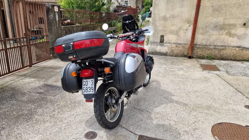 Honda Transalp XL 600V (1997 - 99) (2)