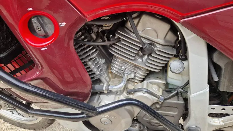 Honda Transalp XL 600V (1997 - 99) (10)