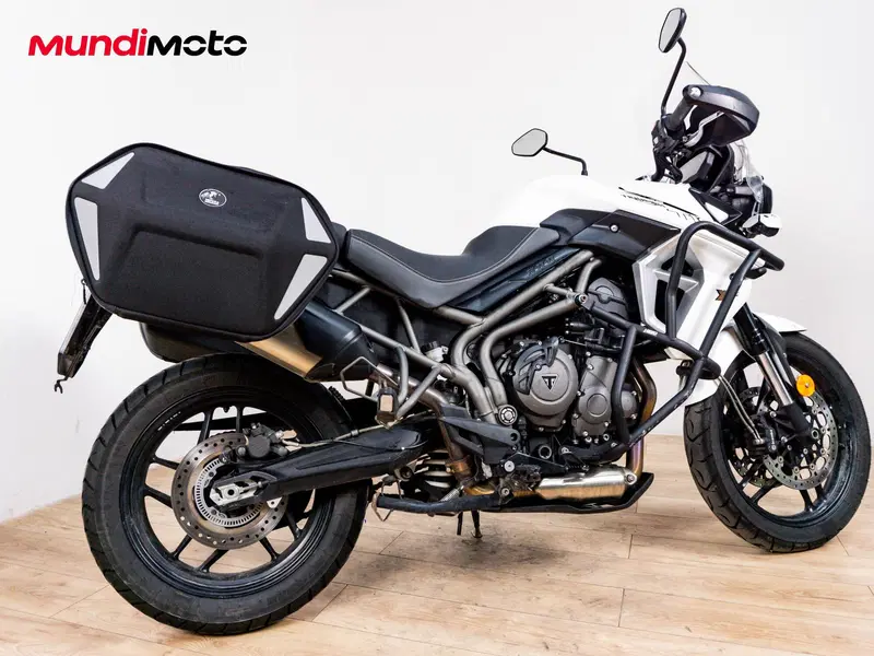 Triumph Tiger 800 XRx (2015 - 17) (2)