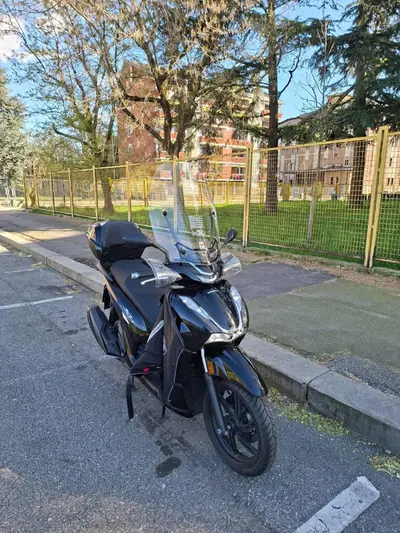 Honda SH 350 (2021 - 24) usata