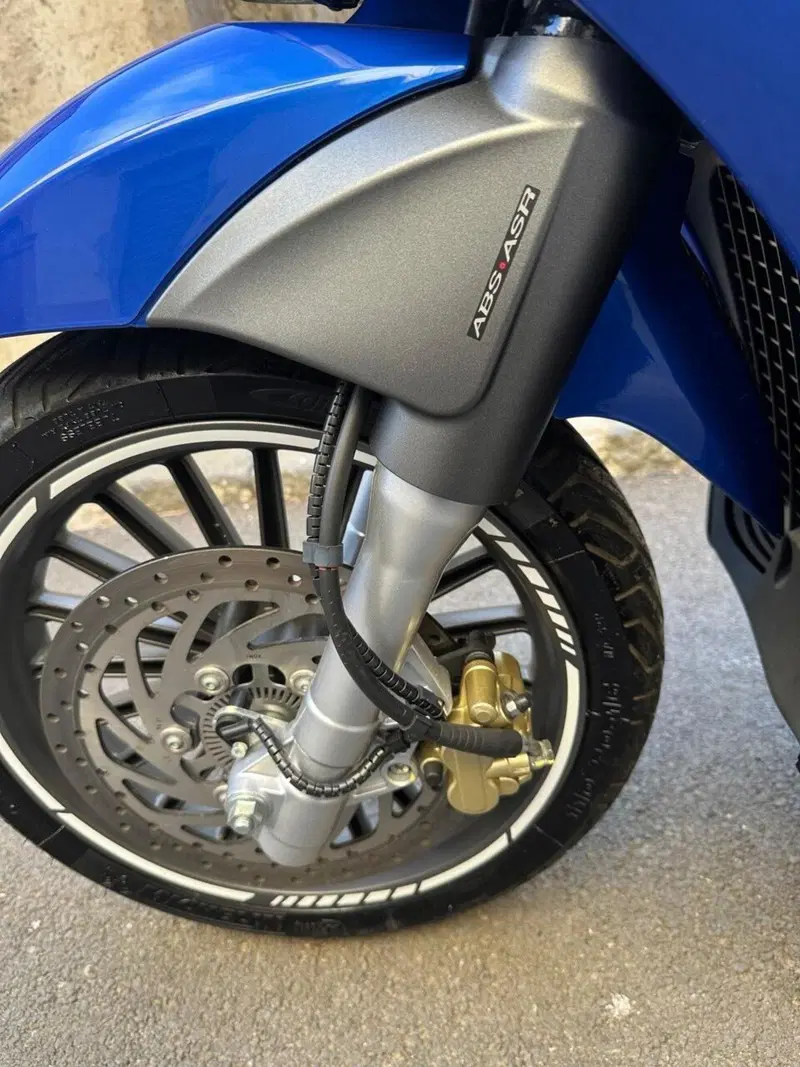 Piaggio Beverly 300 S i.e. ABS-ASR (2016 - 20) (5)
