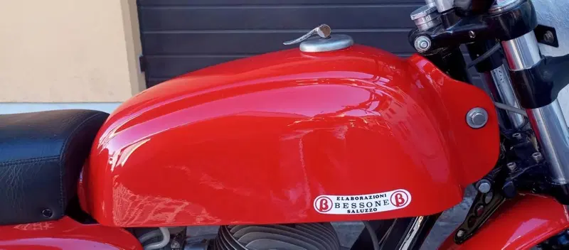 Gilera BESSONE 175 (4)