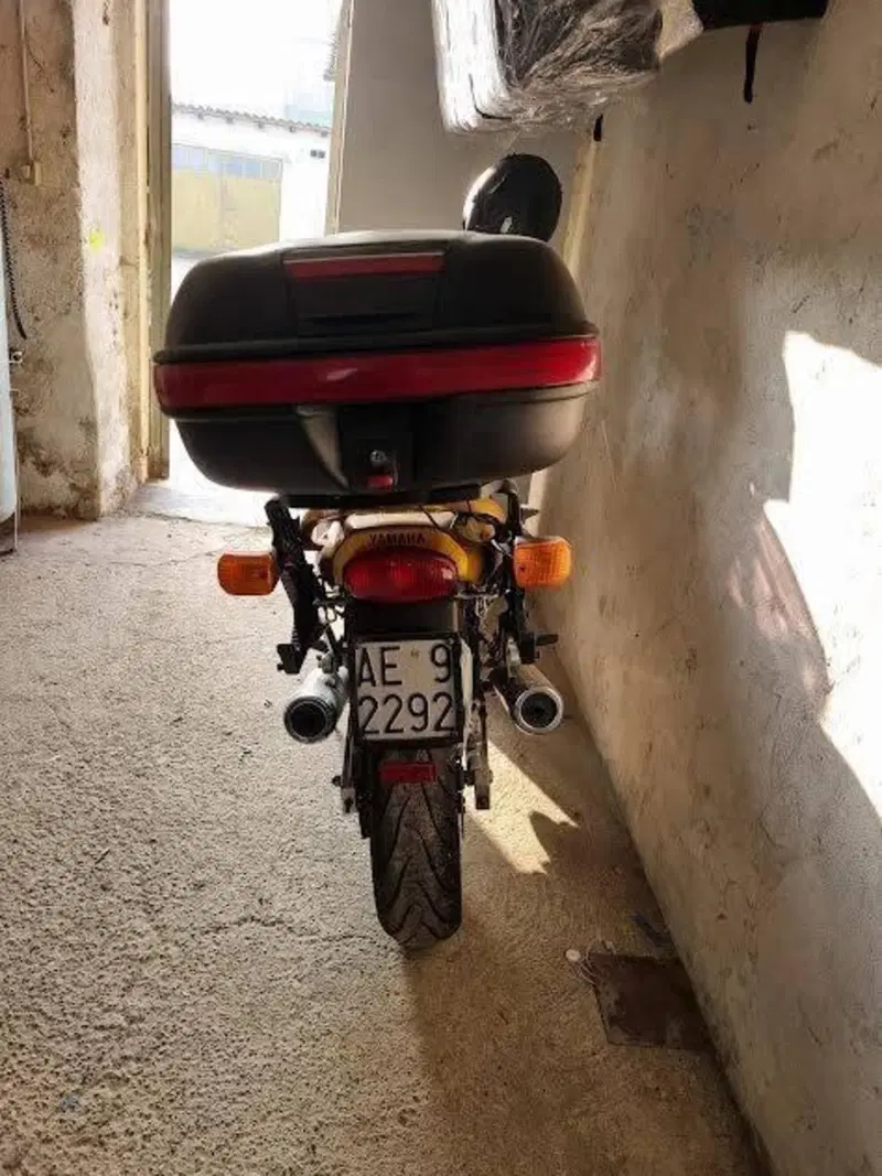 Yamaha TDM 850 (1996 - 01) (2)