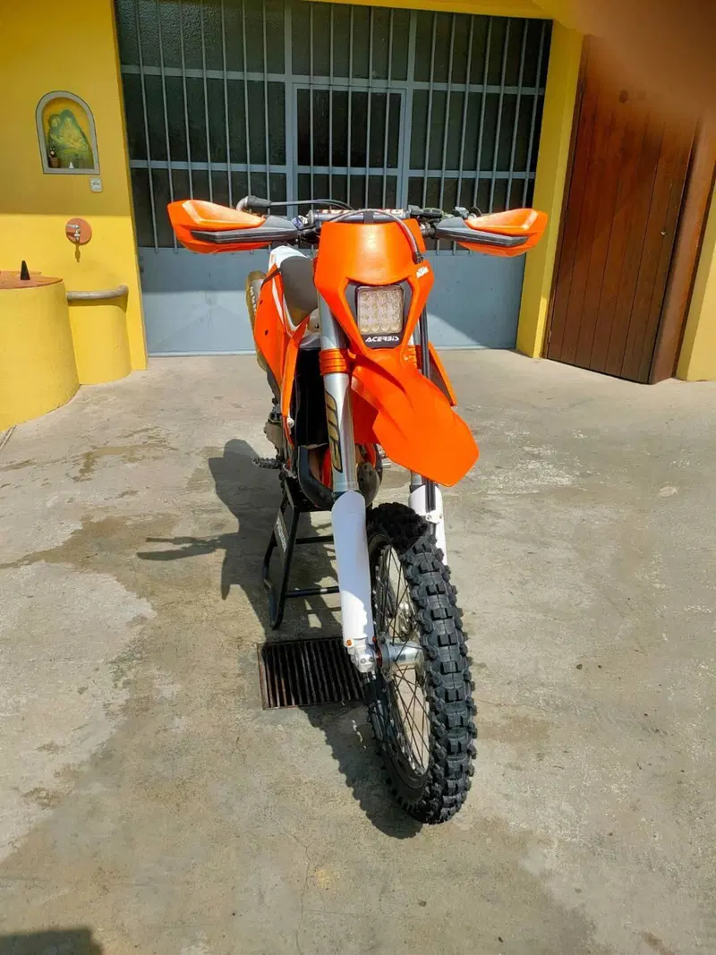 KTM 500 EXC-F (2023) (2)