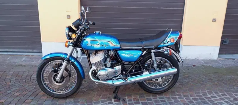 Kawasaki H2 750 MACH 4 (2)