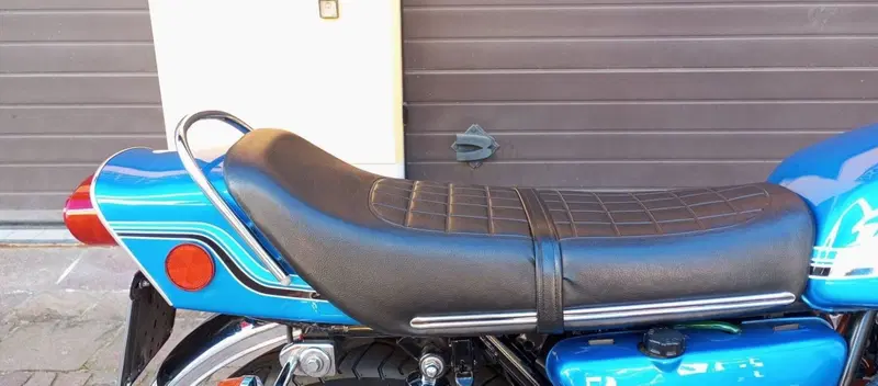 Kawasaki H2 750 MACH 4 (12)