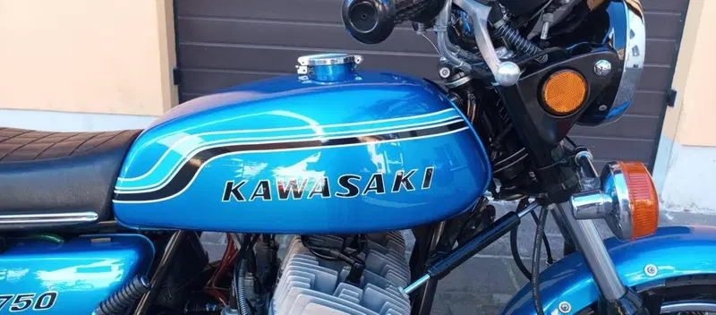 Kawasaki H2 750 MACH 4 (14)