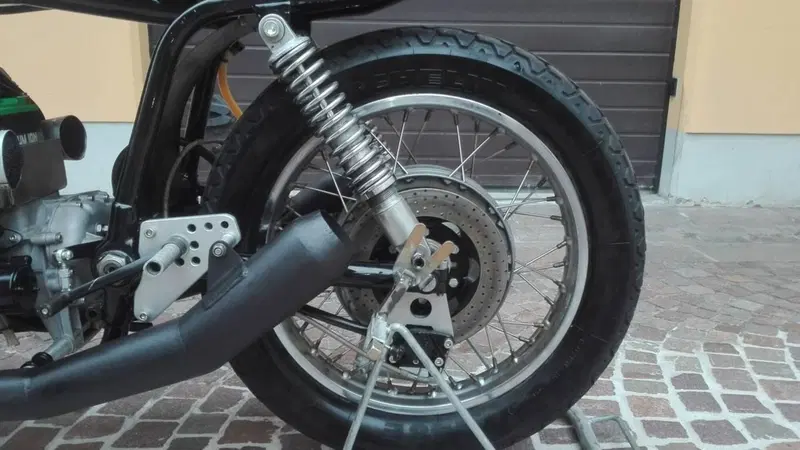 Moto Guzzi 1000 COMPETIZIONE (13)