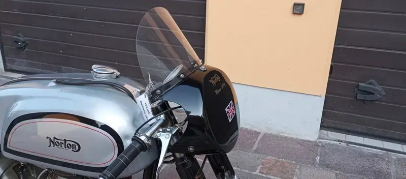 Norton MANX 500 GP (19)