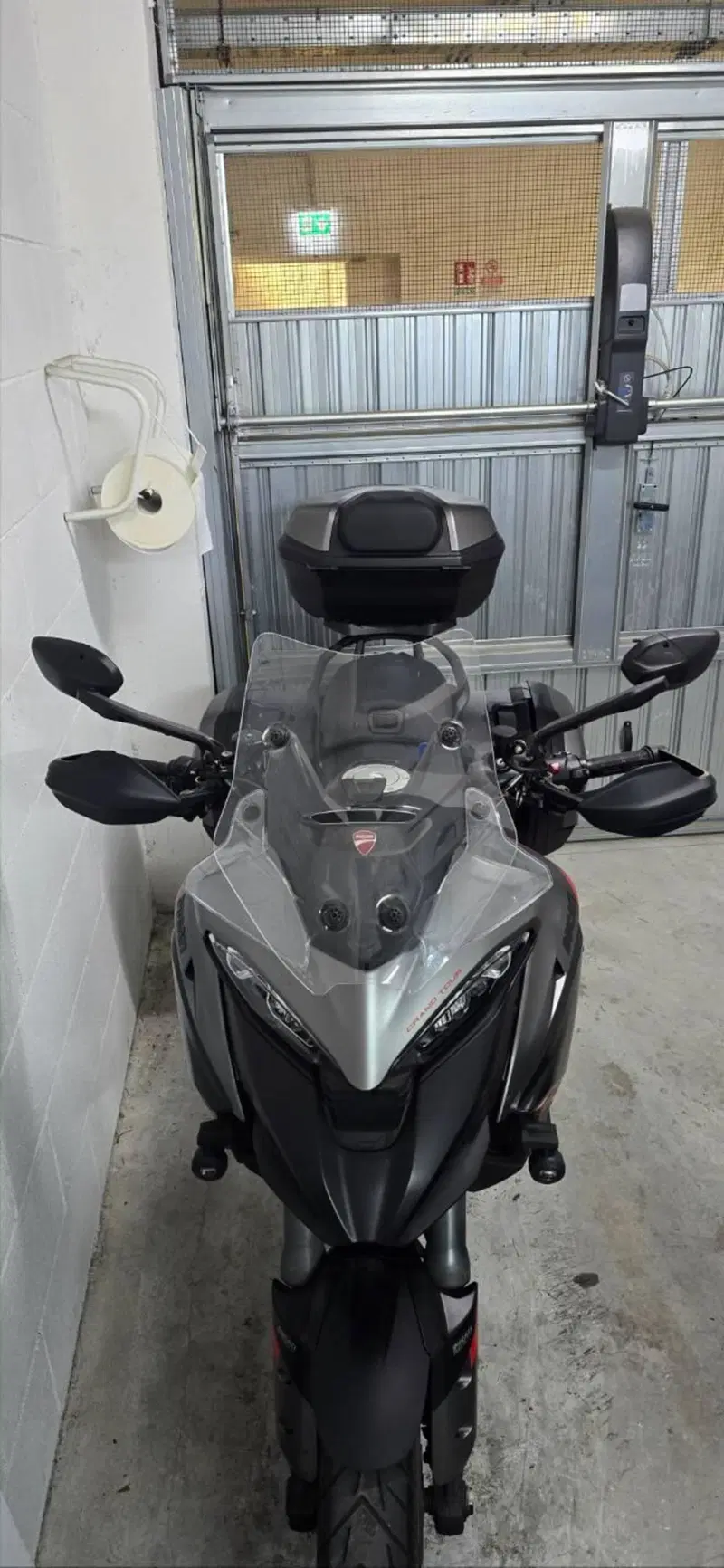 Ducati Multistrada V4 S Grand Tour (2024)