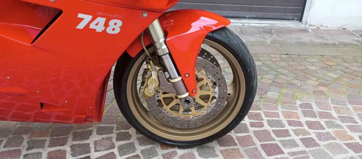 Ducati 748 S (1999 - 01) (5)