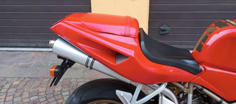 Ducati 748 S (1999 - 01) (7)