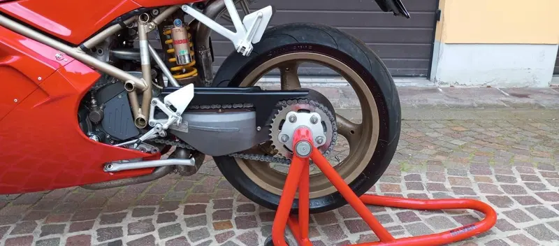 Ducati 748 S (1999 - 01) (11)